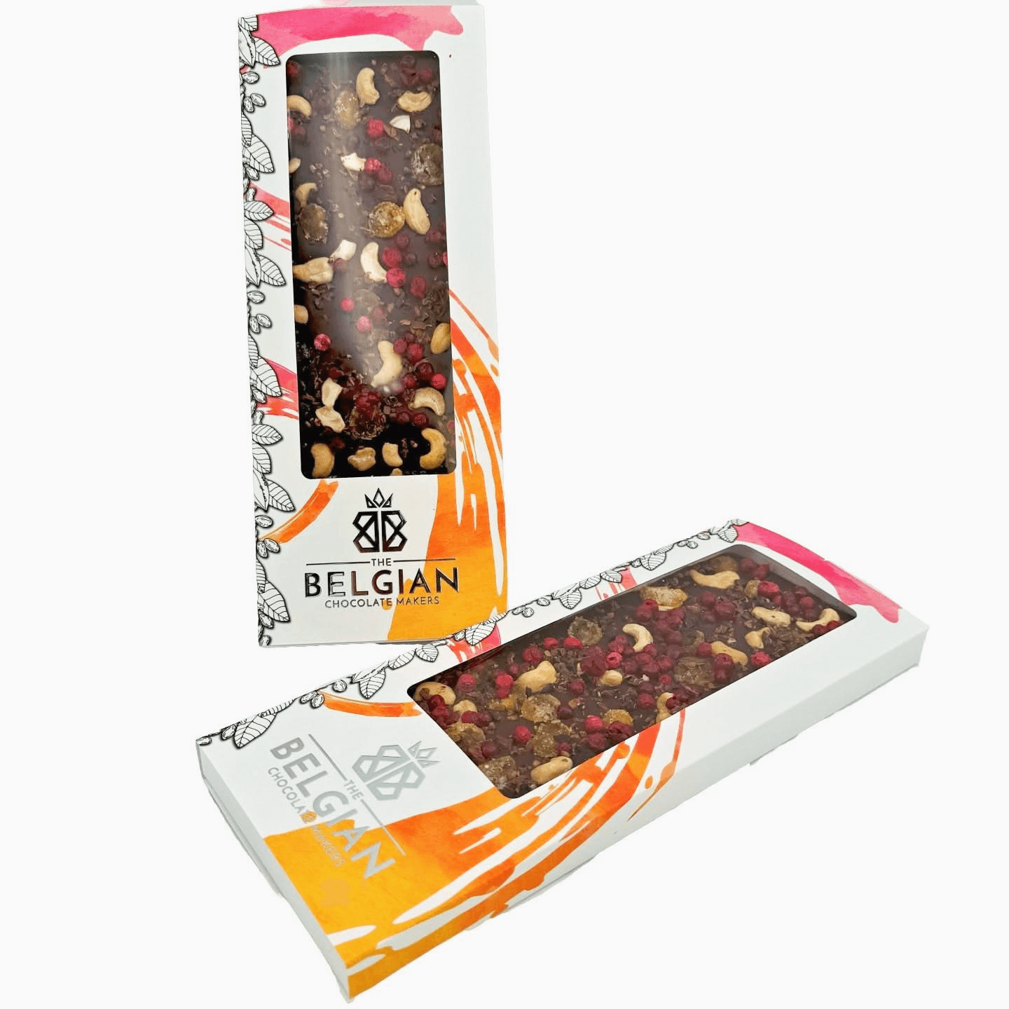 Fantasy dark chocolate bar 550 grs with cacao nibs, cashew nut, kumquat and redcurrant chunks