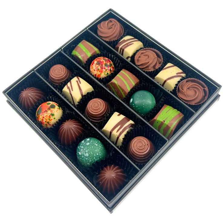 Prestige box of 20 chocolate pralines