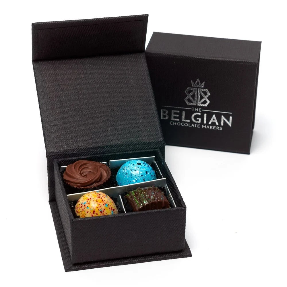 Luxury box of 4 chocolate pralines