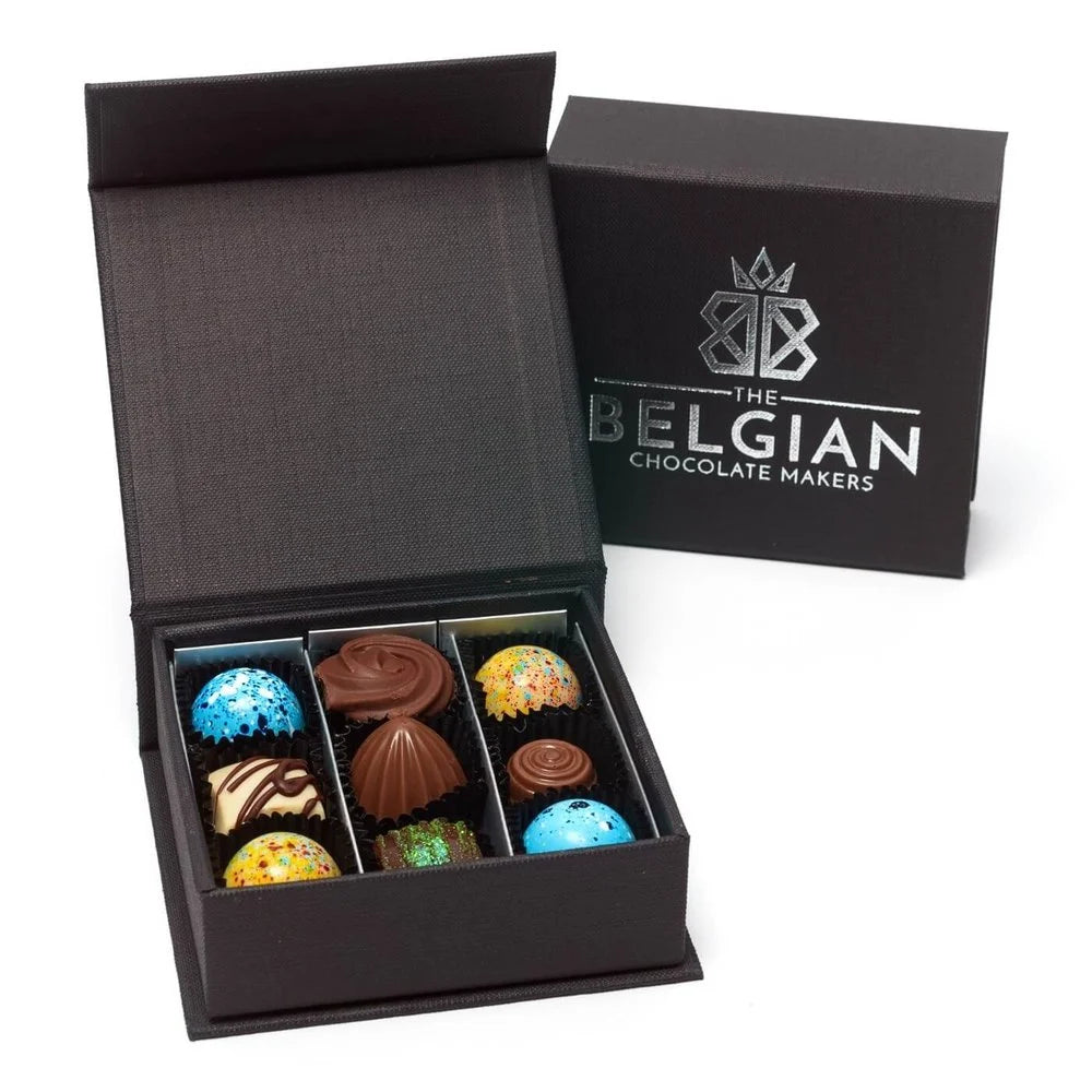 Luxury box of 9 chocolate pralines