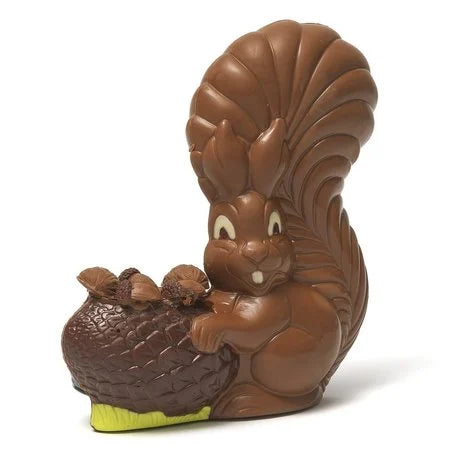 Squirrel with basket (milk)  420 Grs