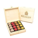 Wooden box with 16 truffle mix2
